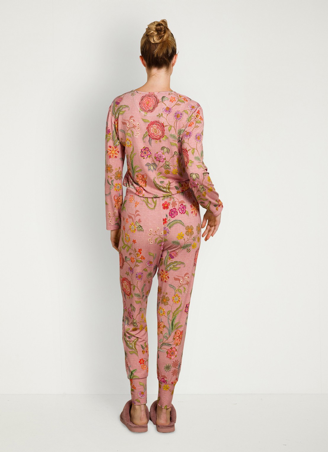 Pip Studio Trice pyjamatop met bloemenprint - achterkant 2 roze