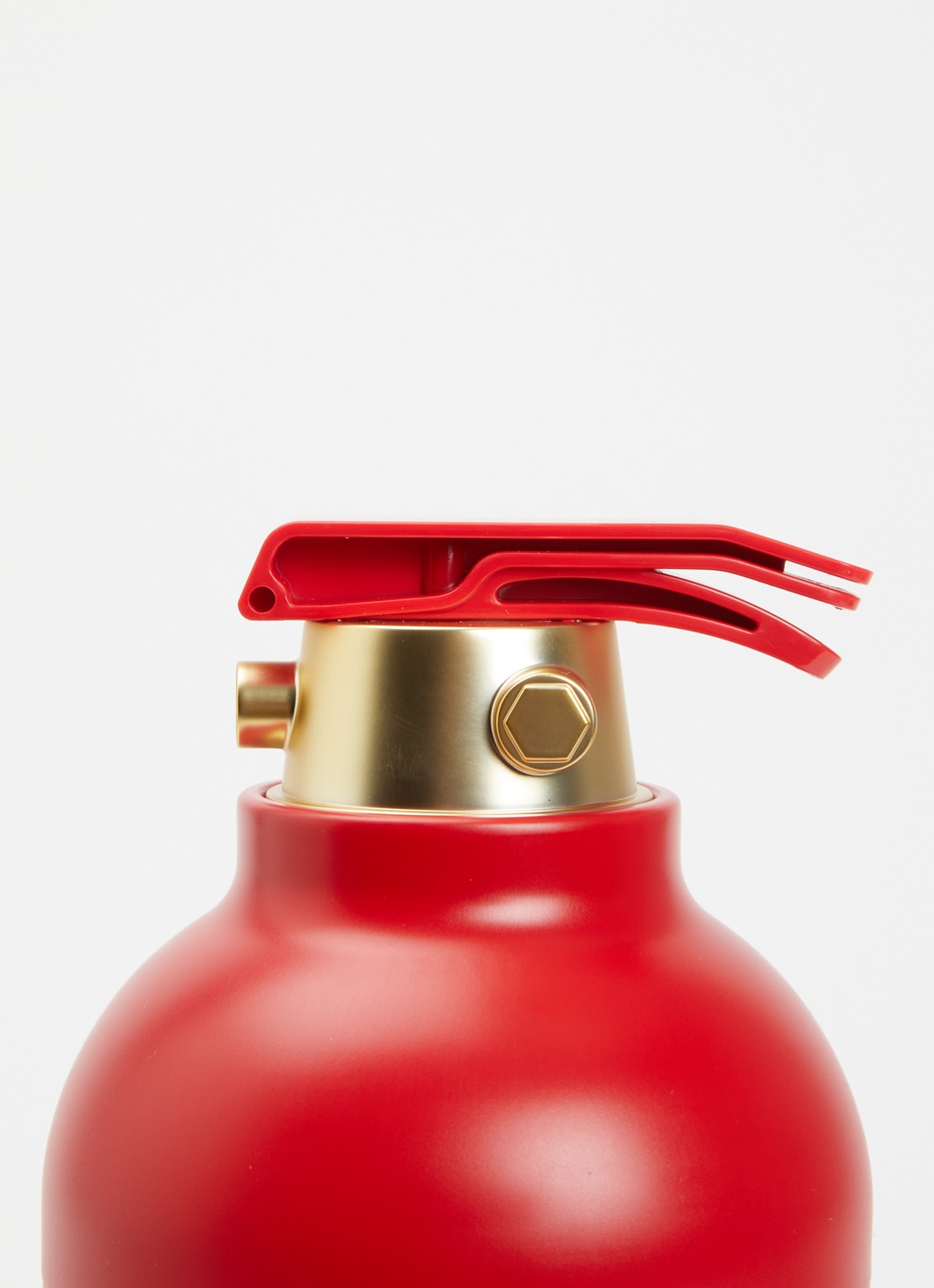 PIPER-HEIDSIECK Champagne Cuvée Brut Code Red Edition in geschenkblik 750 ml - detail 3 rood