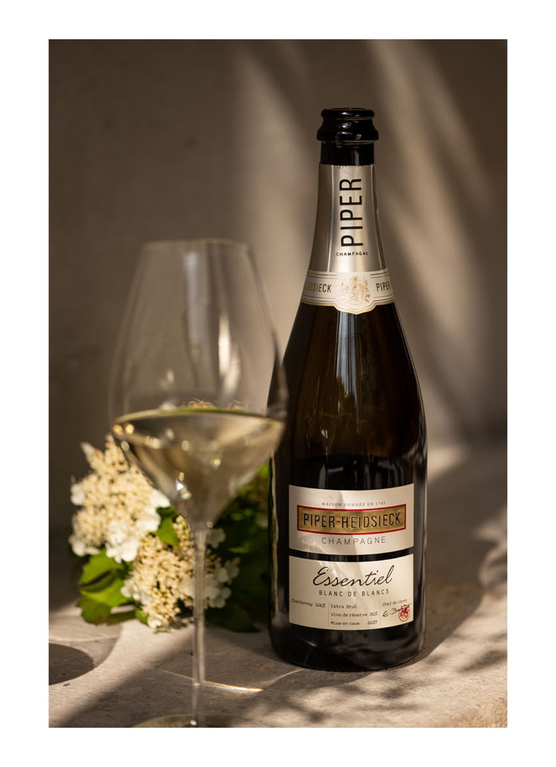 PIPER-HEIDSIECK Essentiel Blanc De Blancs champagne 750 ml - voorkant 2 undefined