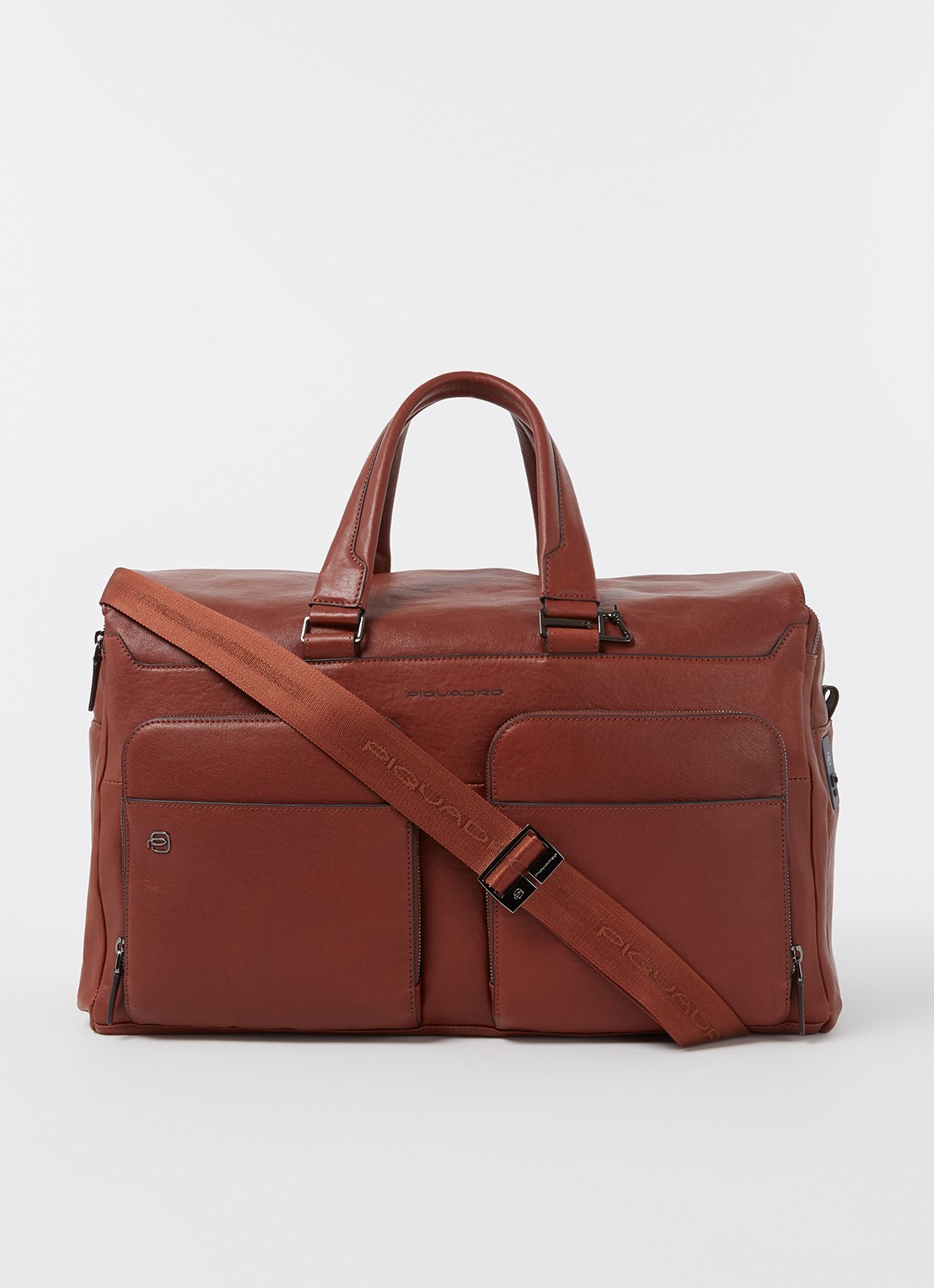 Piquadro Weekendtas van leer met 15 inch laptopvak - voorkant 2 cognac