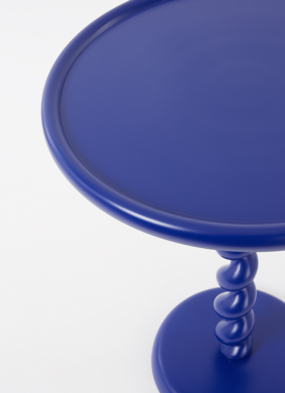 POLSPOTTEN Twister bijzettafel 56 cm - voorkant 2 blauw