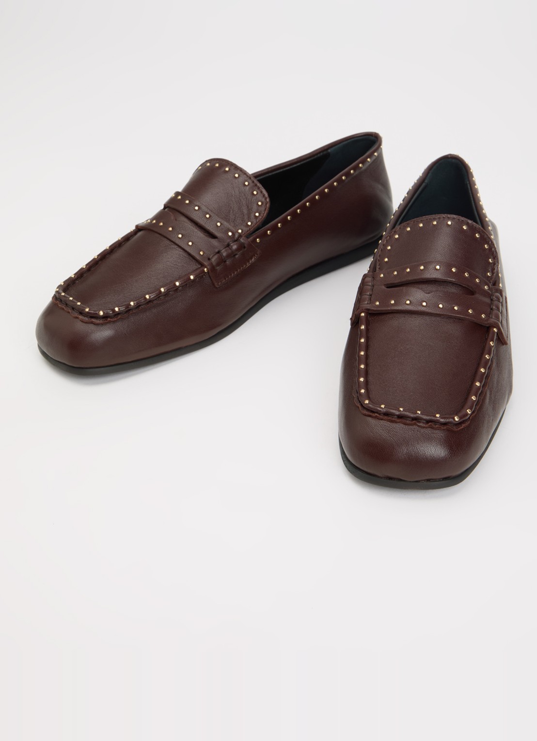 Posa Bardot loafer van leer met studs - detail 2 bordeauxrood