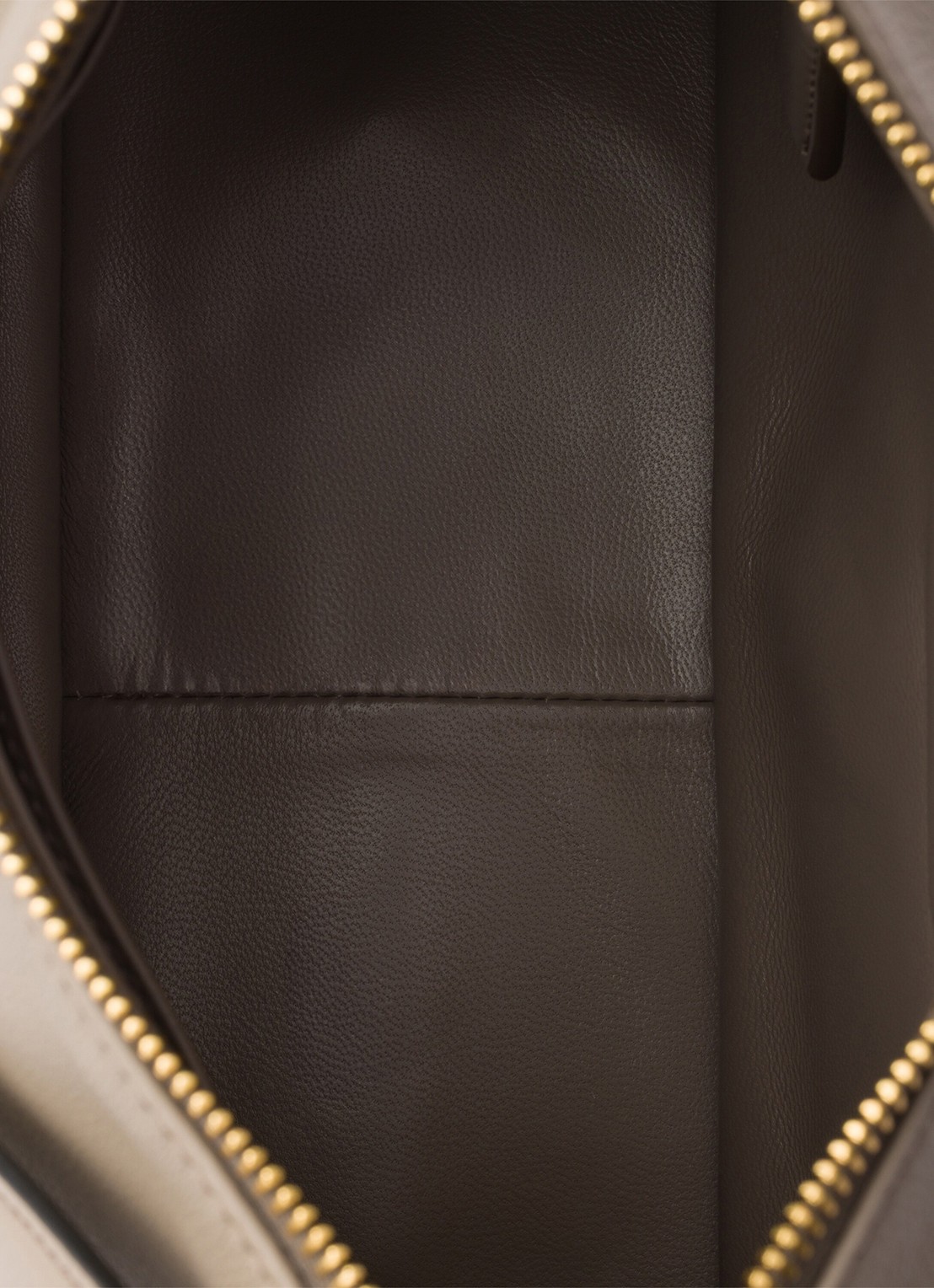 Prada Aimée Medium schoudertas van leer - detail 4 taupe