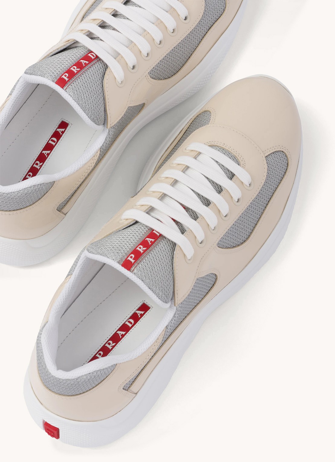 Prada America's Cup sneaker met lakleren details - detail 6 creme
