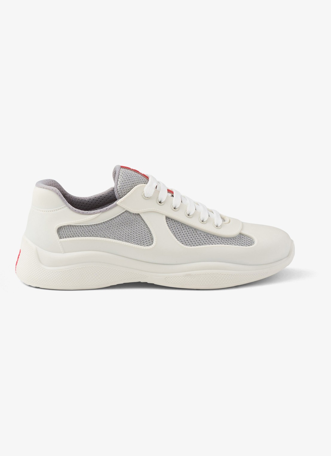 Prada America's Cup sneaker met mesh details - voorkant wit