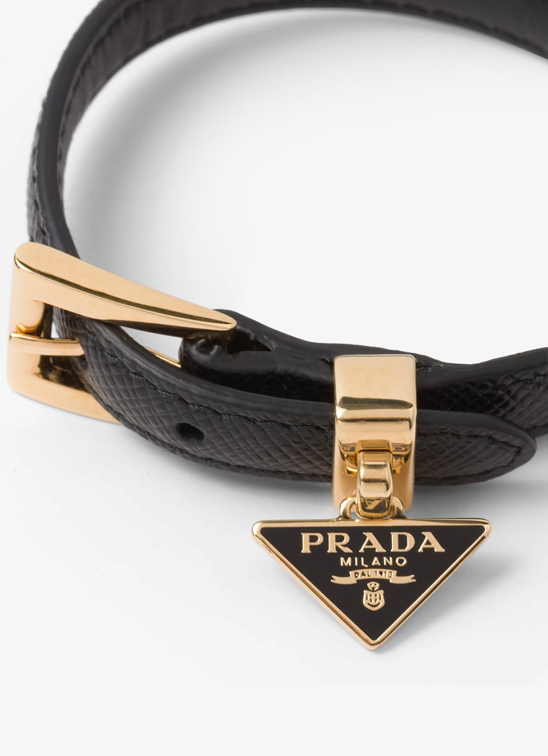 Prada Armband van leer met hanger - detail zwart