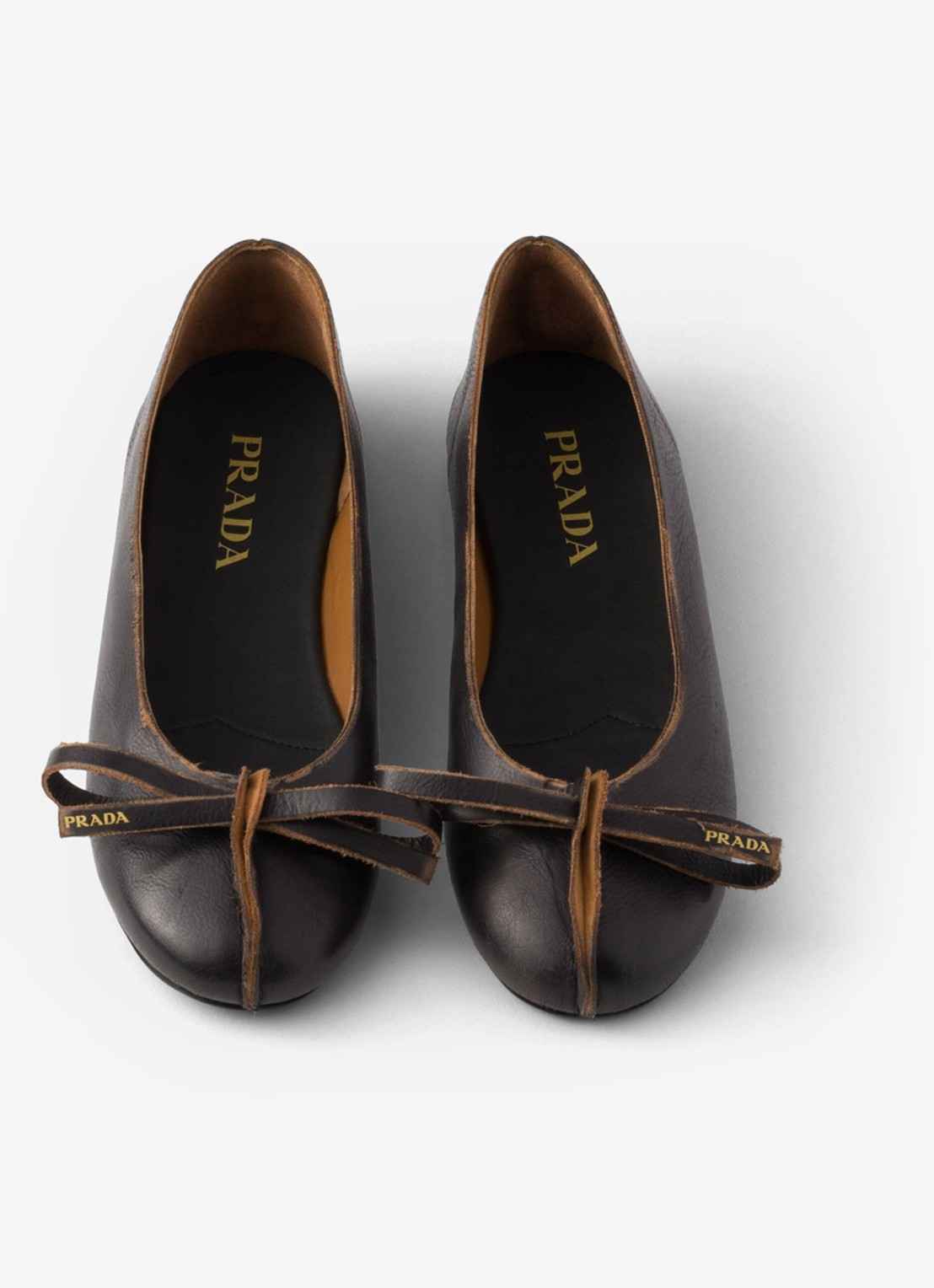 Prada Ballerina van kalfsleer - detail 4 zwart
