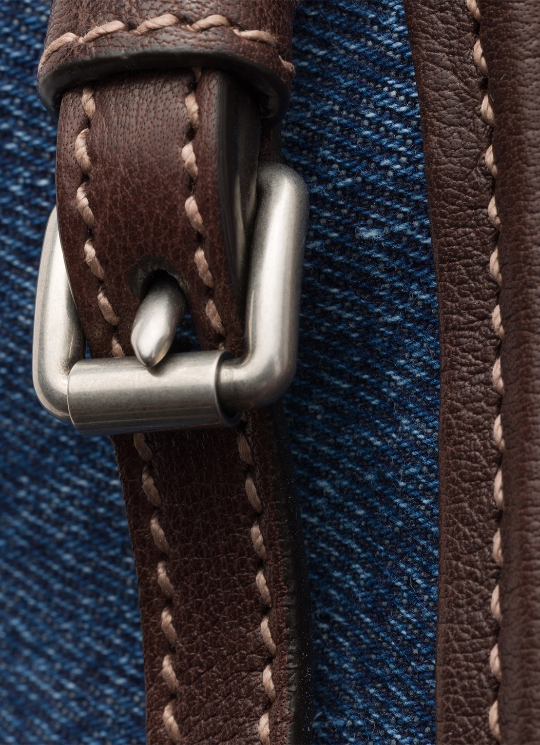 Prada Bonnie Medium schoudertas van denim met leren details - detail 4 indigo