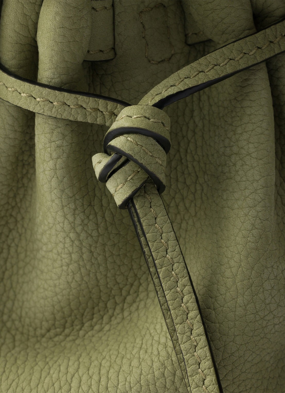 Prada Bonnie Medium schoudertas van nubuck - detail 2 groen