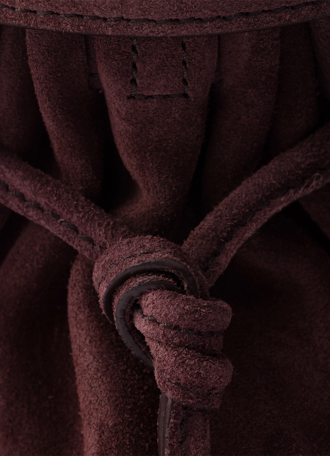 Prada Bonnie Small schoudertas van kalfssuède - detail 7 bordeauxrood