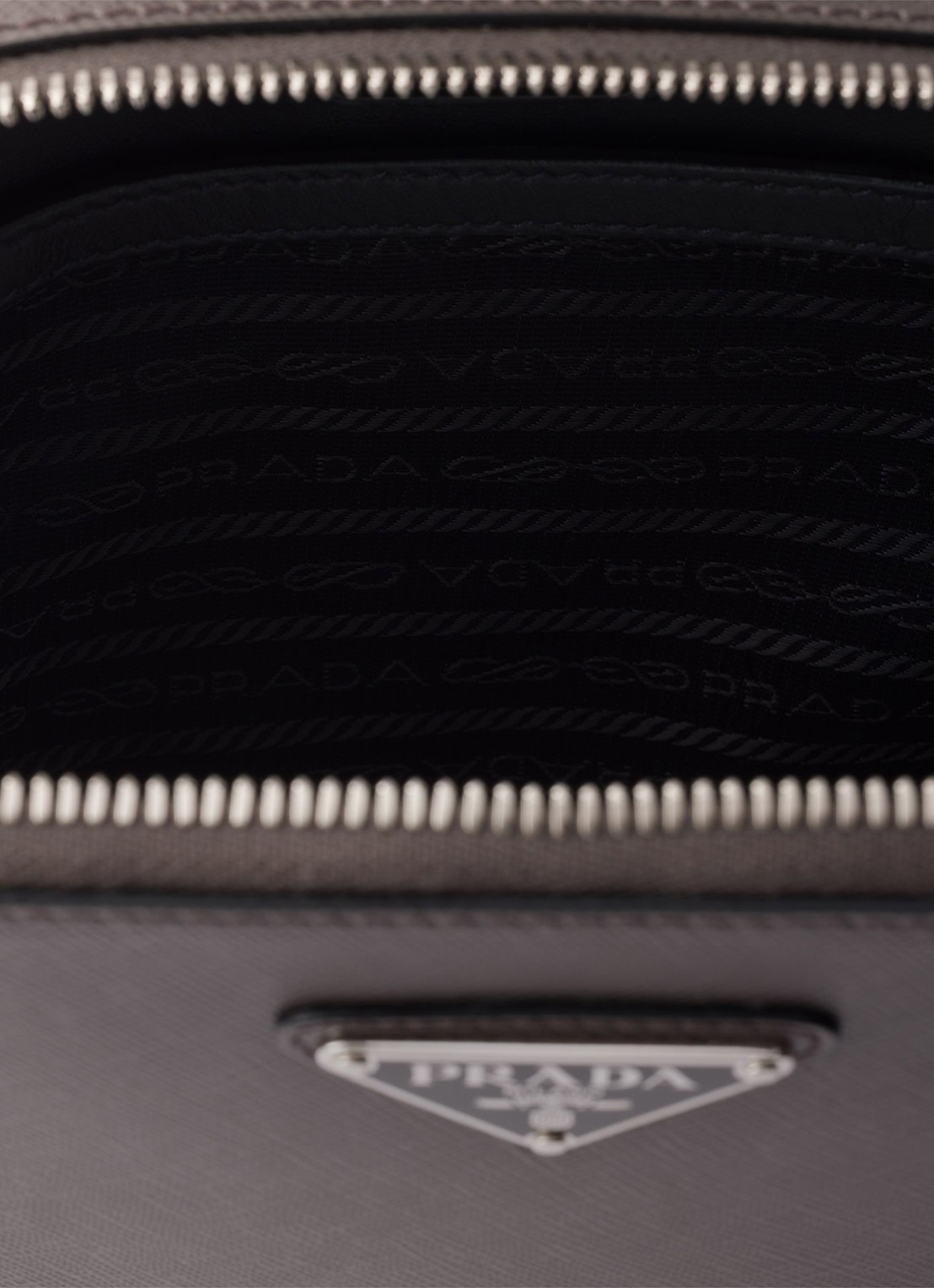 Prada Brique schoudertas van kalfsleer - detail 4 grijs