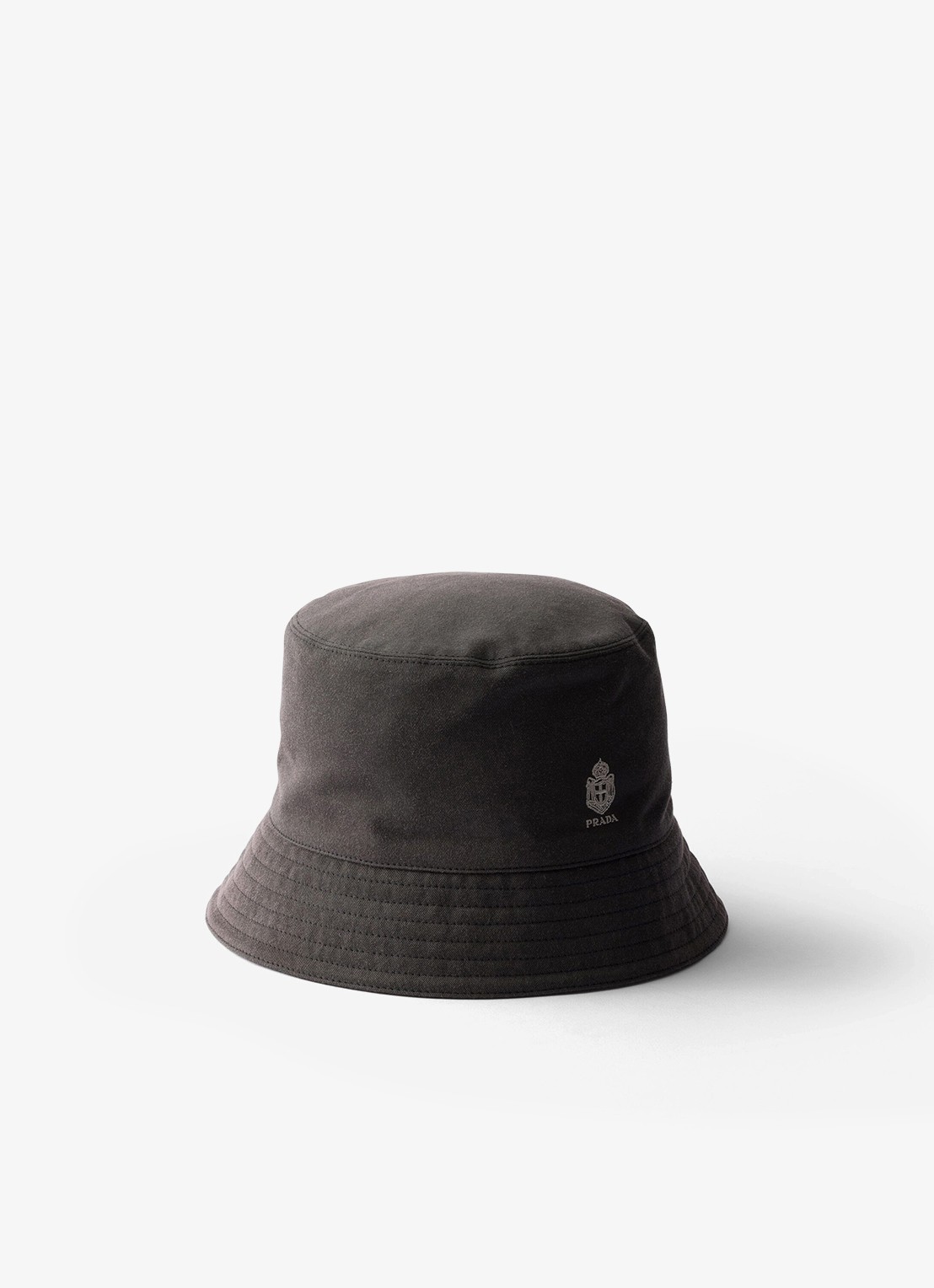 Prada Bucket hoed met logoborduring - voorkant zwart