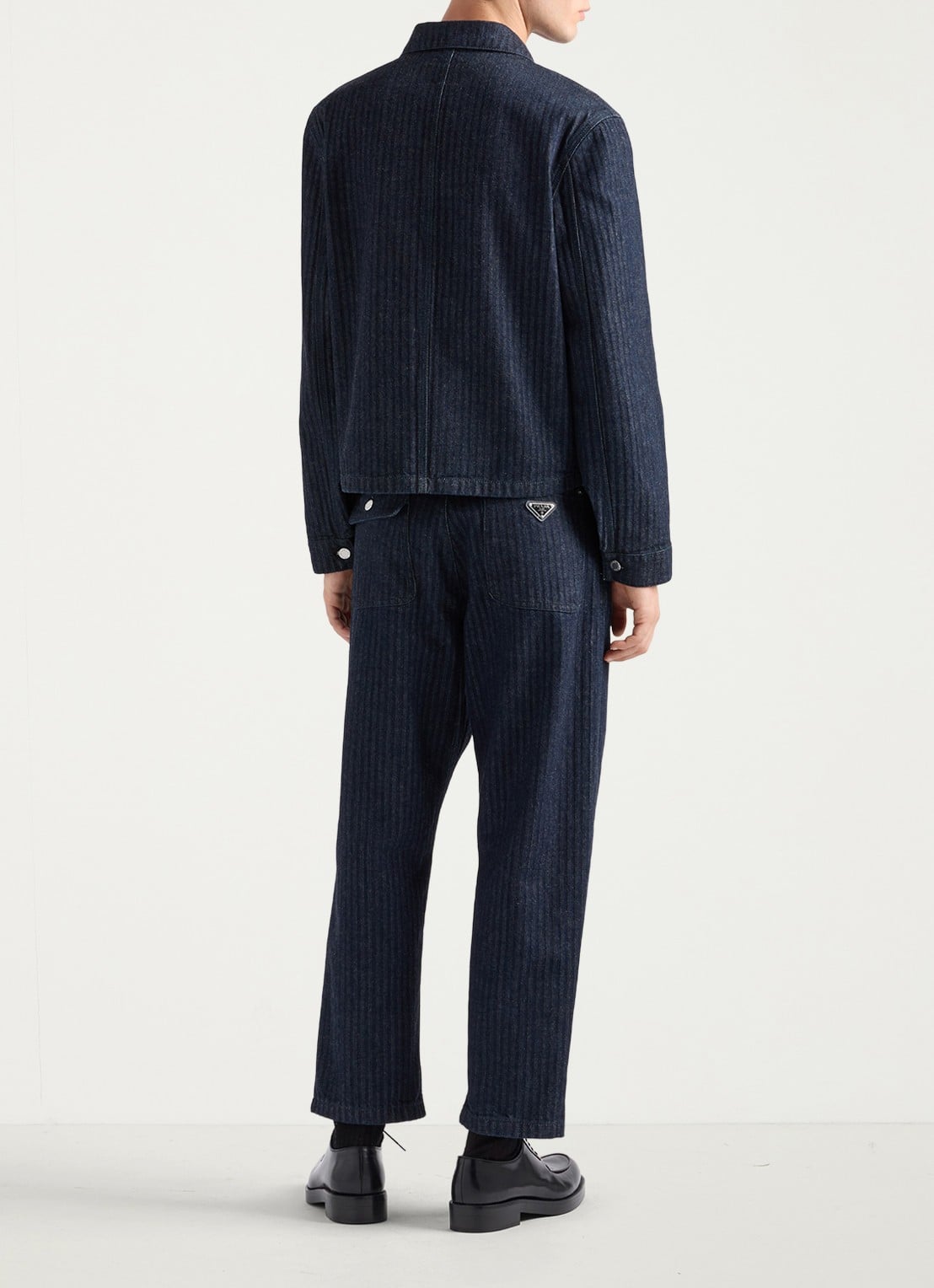 Prada Chevron regular fit overshirt met borstzak - achterkant indigo