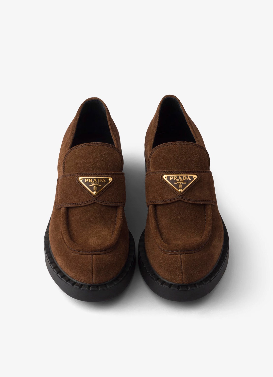 Prada Chocolate loafer van kalfssuède - detail 5 bruin