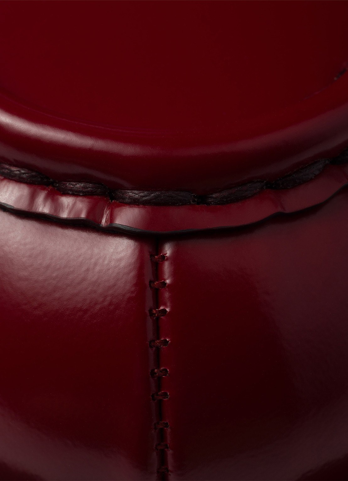 Prada Chocolate loafer van leer met logo  - detail 6 rood