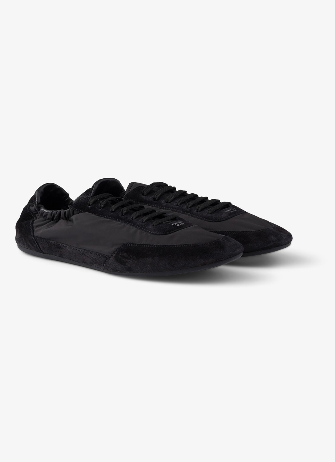 Prada Collapse Re-Nylon sneaker met suède details - voorkant zwart