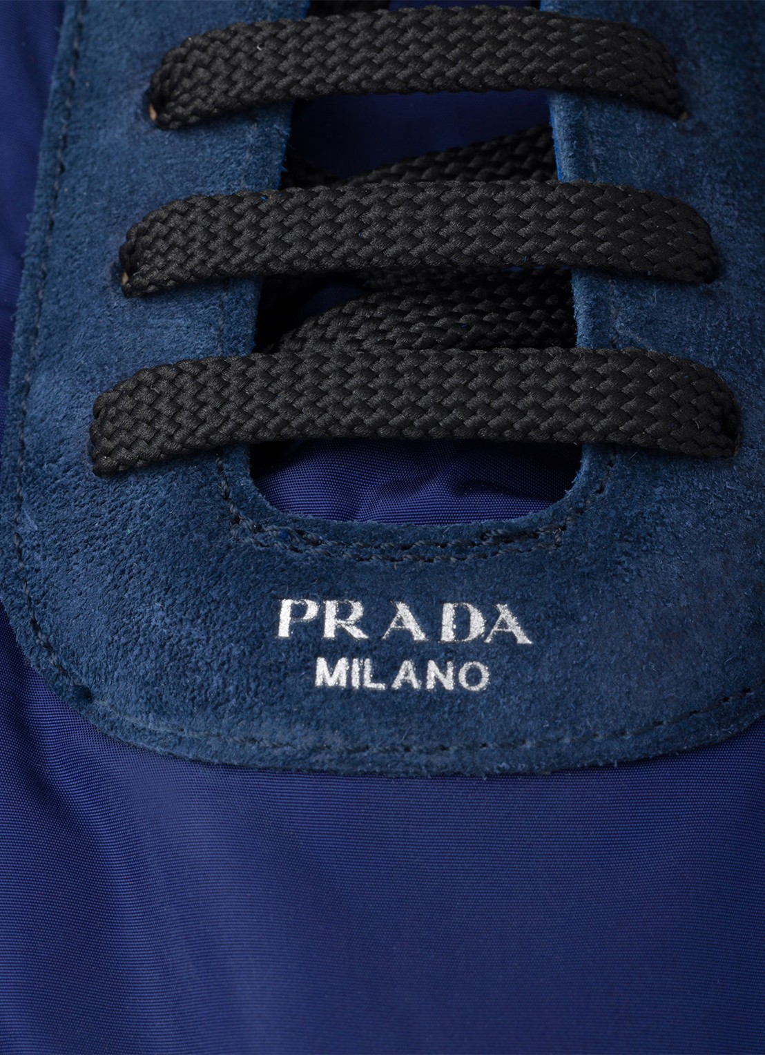 Prada Collapse Re-Nylon sneaker met suède details - detail 3 donkerblauw