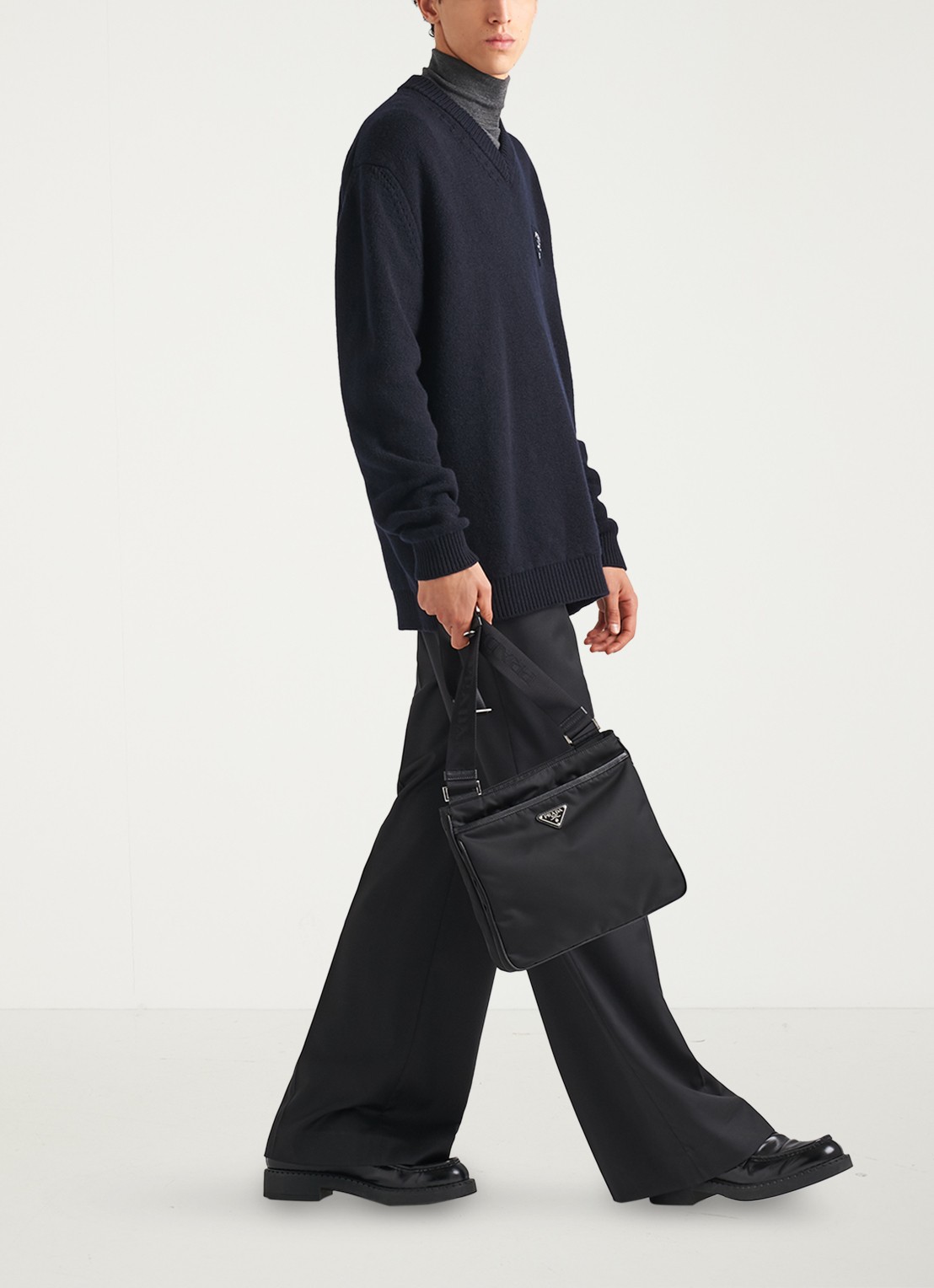 Prada Crossbodytas met leren details - voorkant 7 zwart
