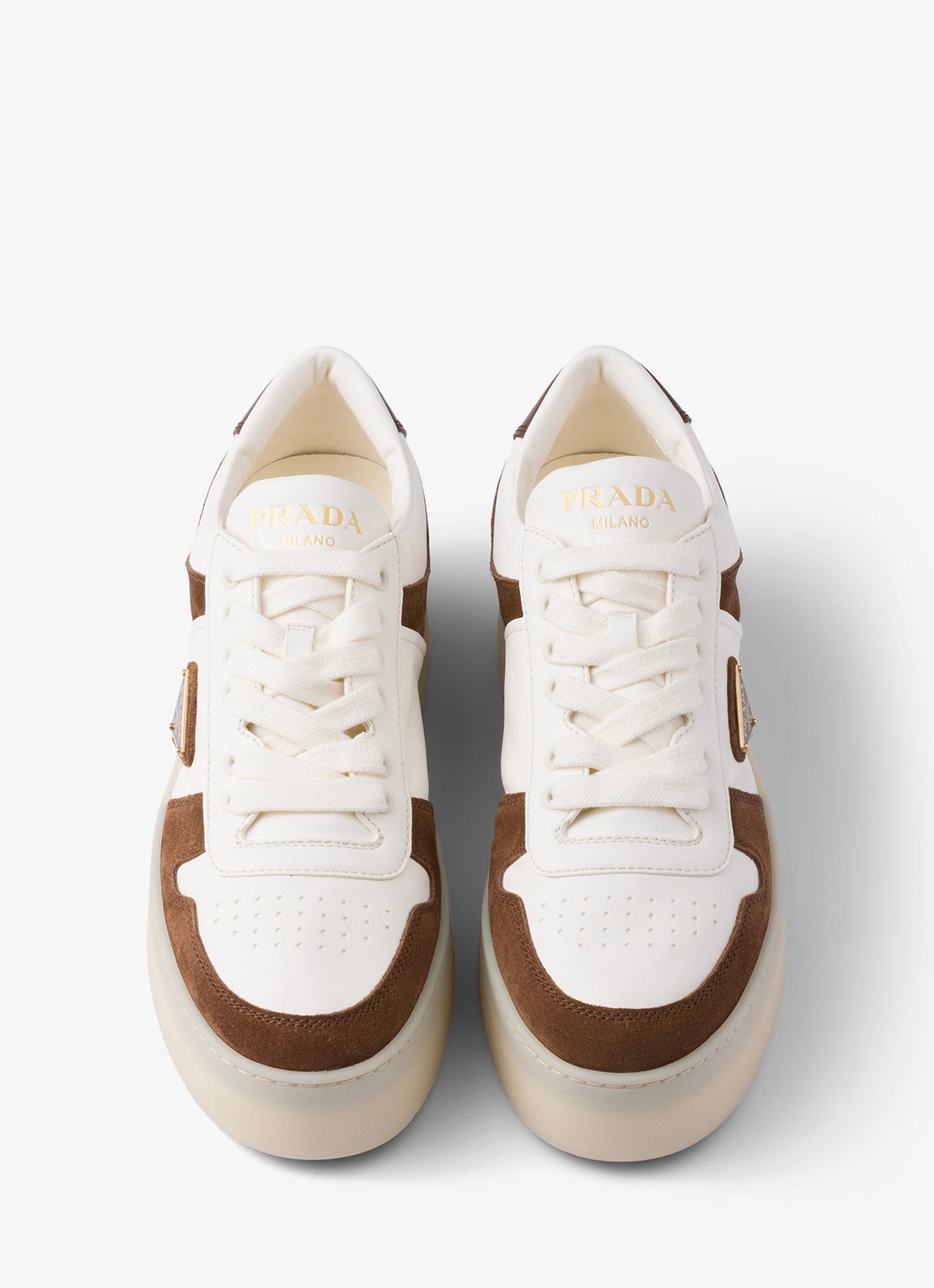 Prada Downtown Bold sneaker van lamsleer met sùede details - detail 3 bruin