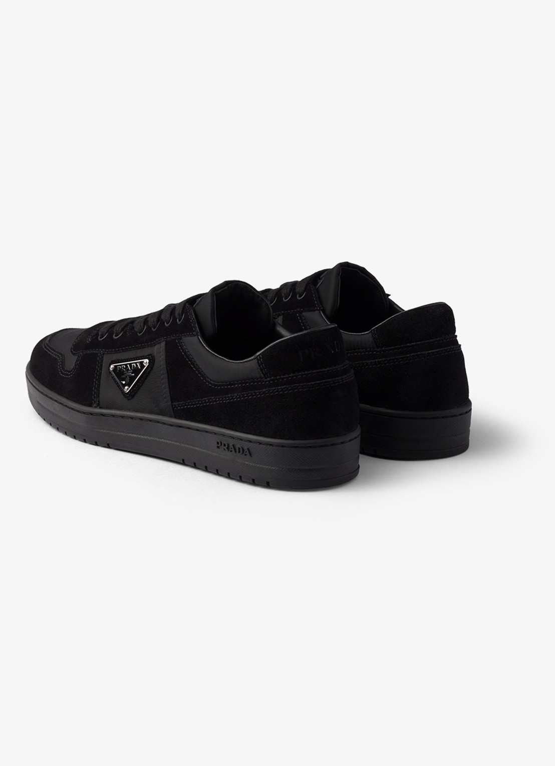 Prada Downtown Re-Nylon sneaker met suède details - achterkant 3 zwart