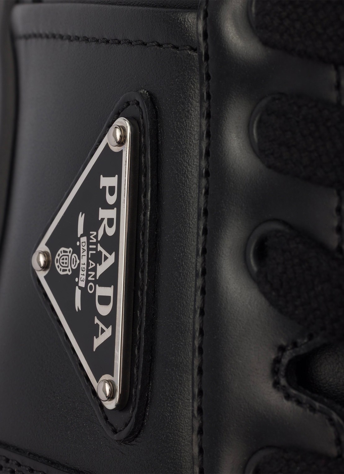 Prada Downtown sneaker van leer met logo - detail 5 zwart