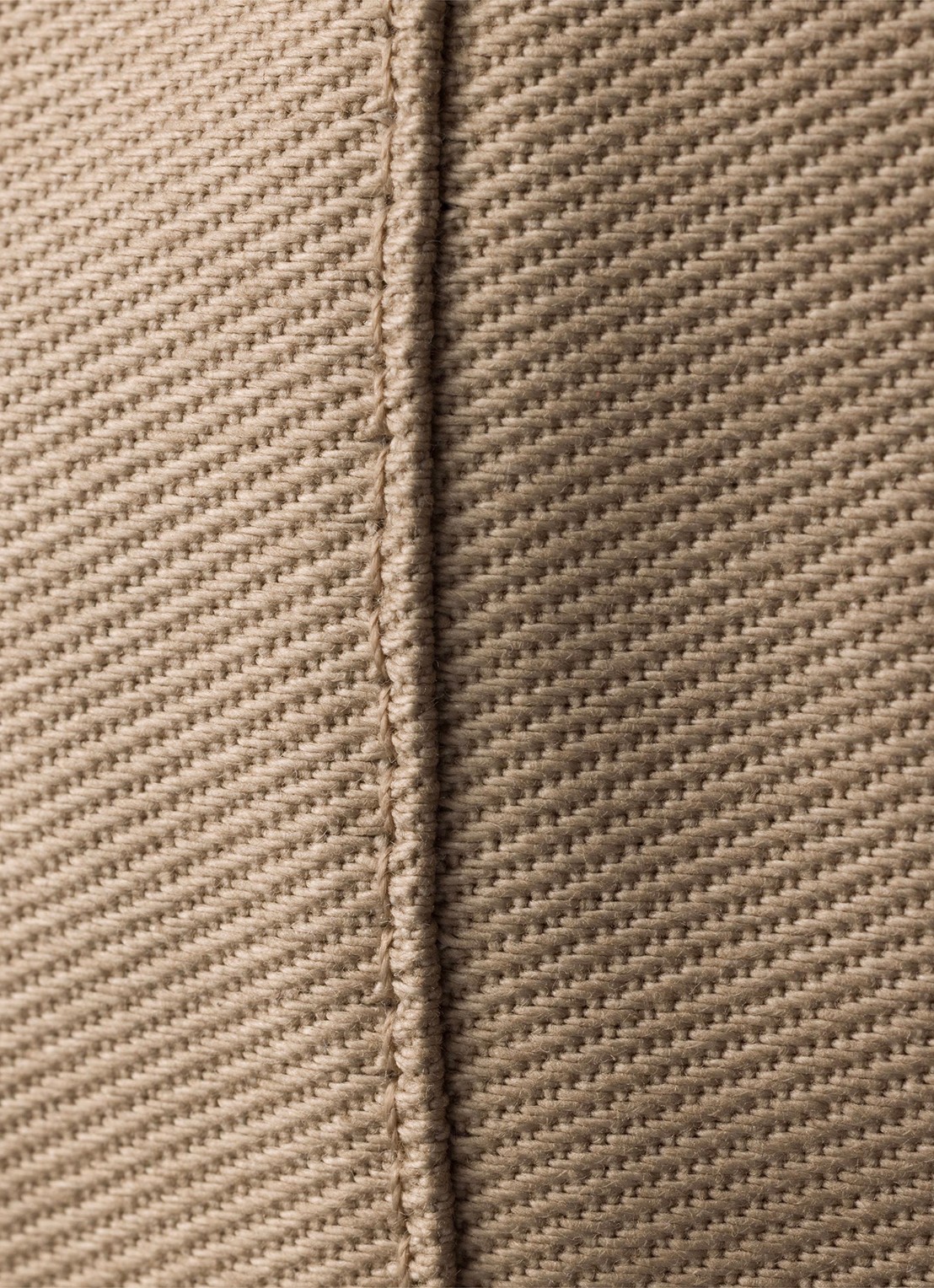 Prada Drill baseball pet met logoborduring - detail 2 beige
