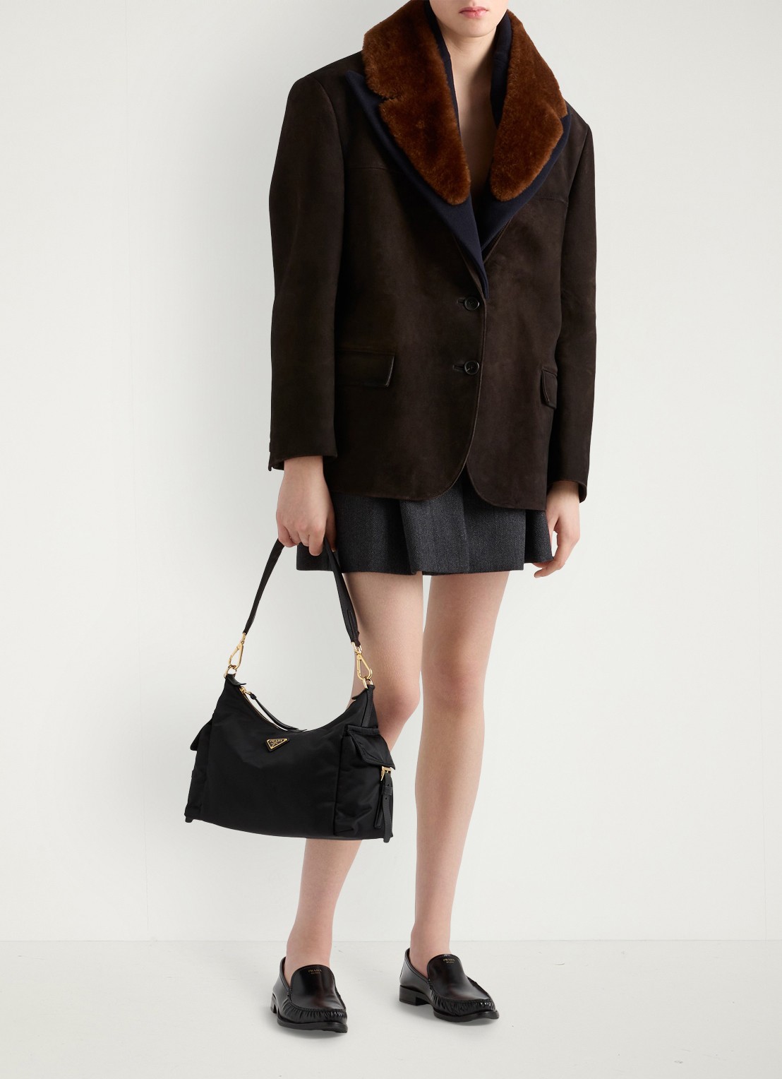 Prada Explore Re-Nylon Large schoudertas met leren details - detail zwart