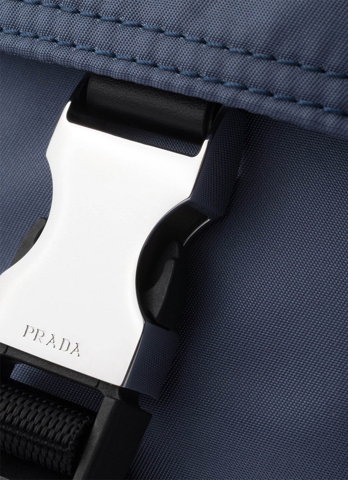 Prada Explore Re-Nylon rugzak met leren details - detail 4 blauw
