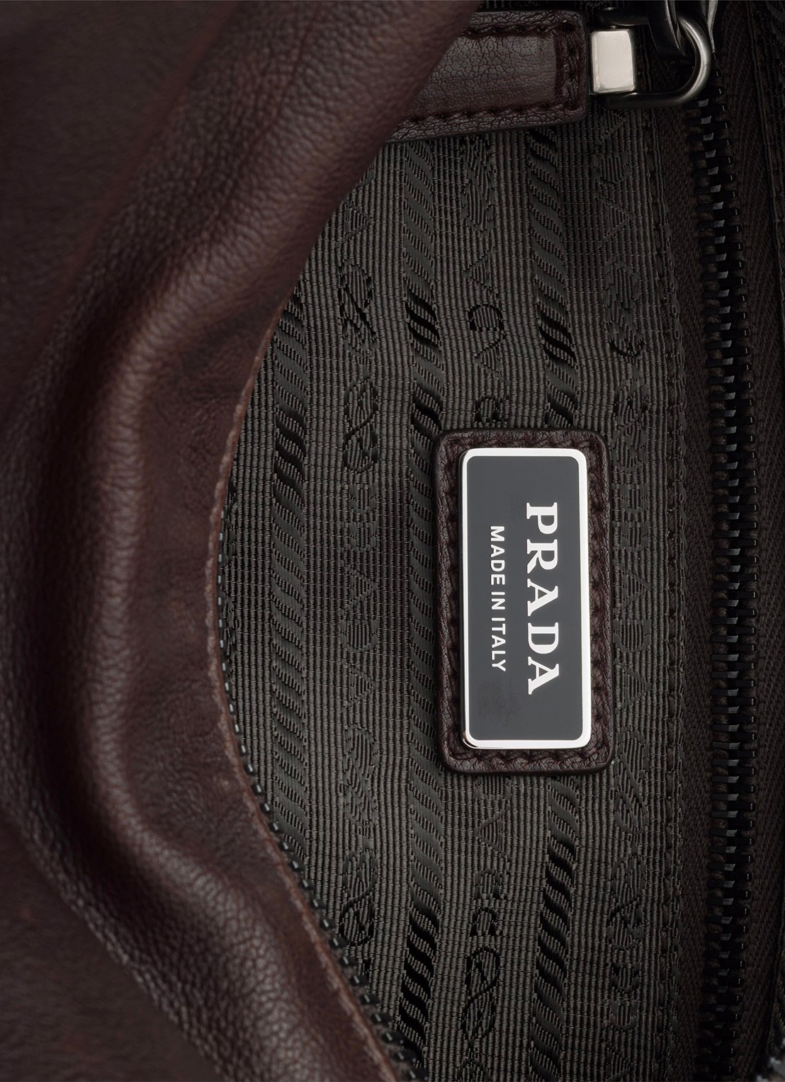 Prada Explore schoudertas van leer - detail bruin