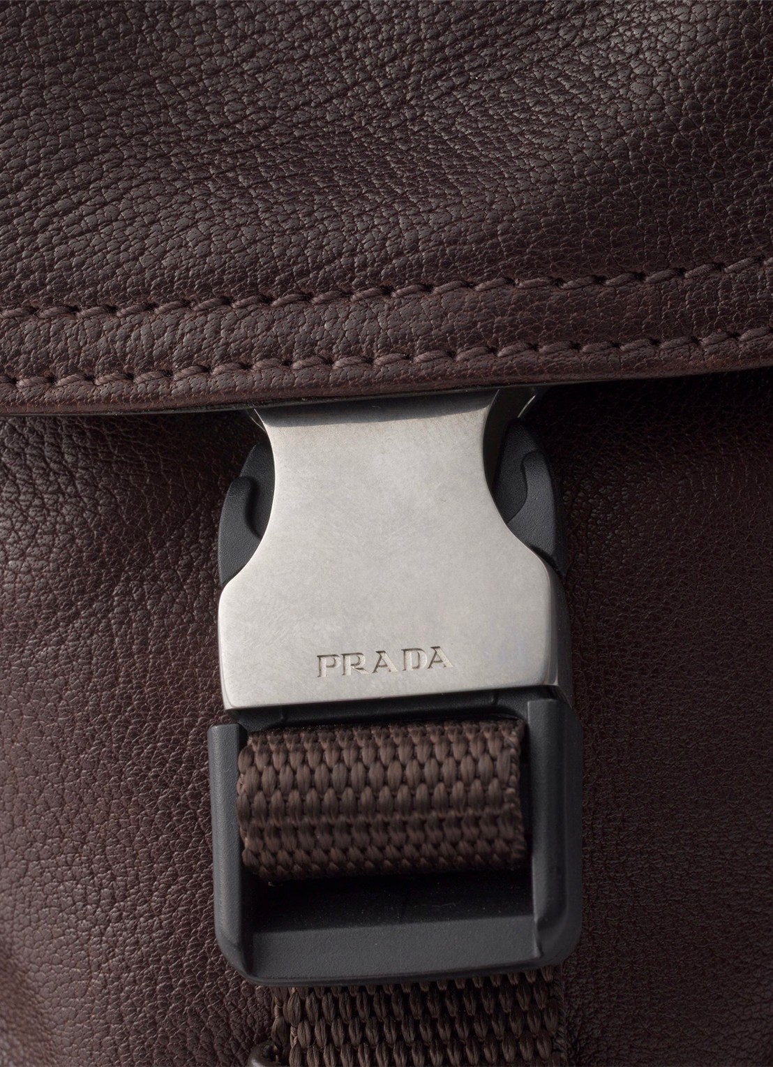 Prada Explore schoudertas van leer - detail 3 bruin