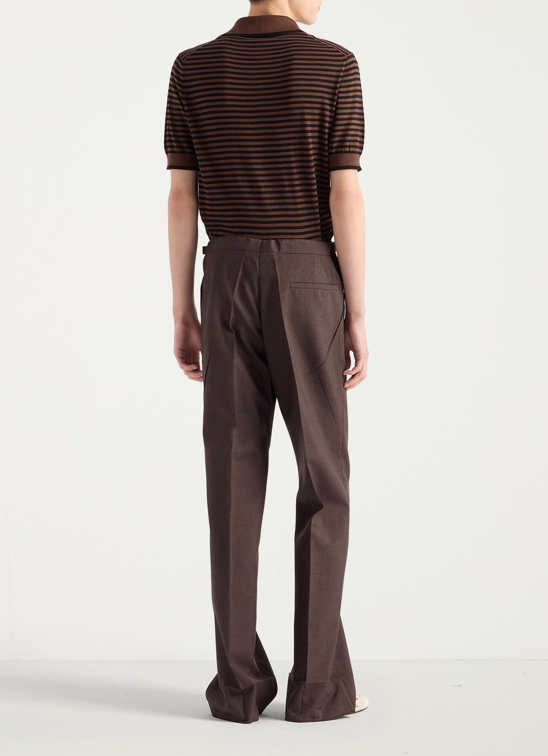 Prada Fijngebreide regular fit polo met streepprint en logoborduring - achterkant donkerbruin