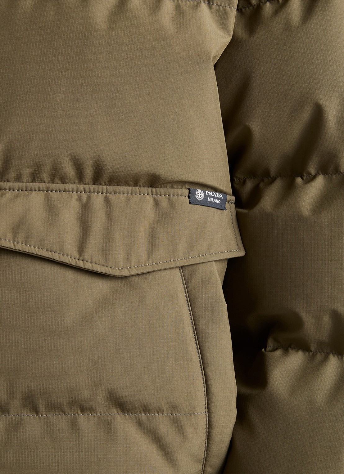 Prada Gewatteerd jack met donsvulling en klepzakken - detail 2 mosgroen