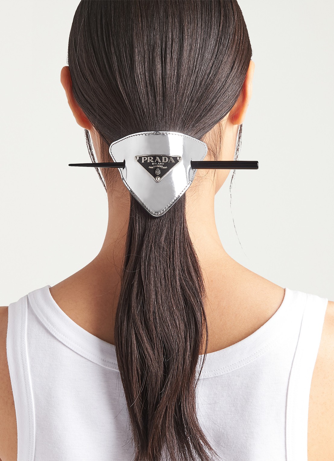 Prada Haarclip van leer - voorkant 3 zilver
