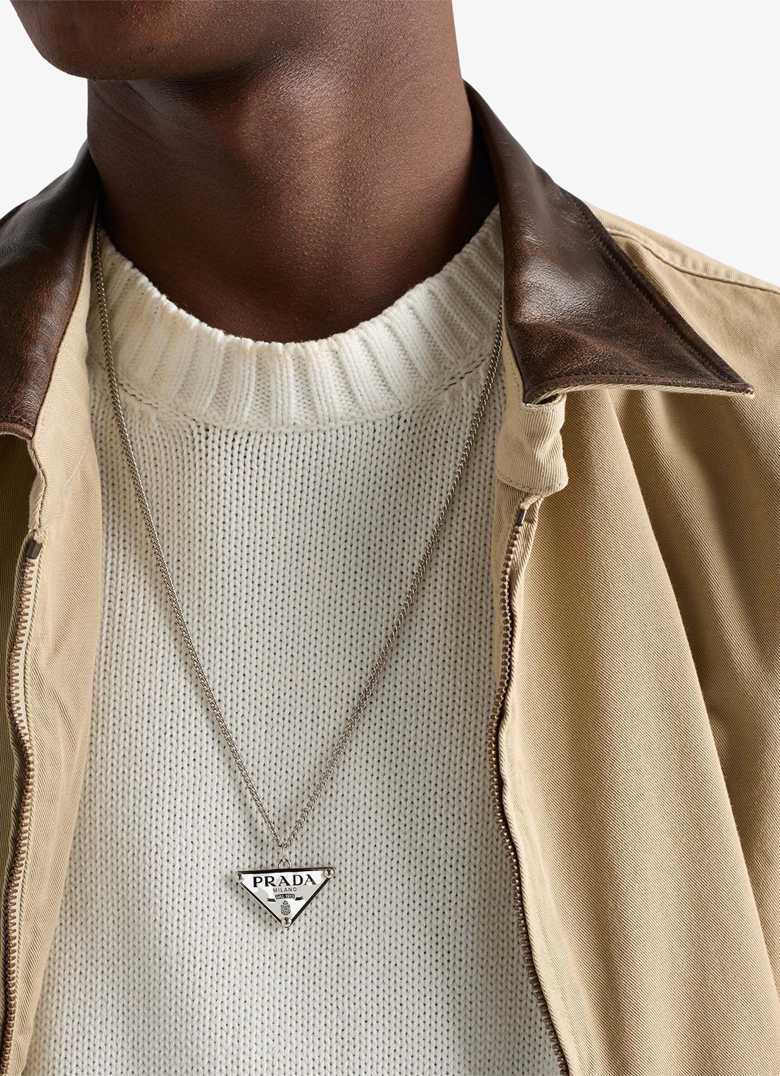 Prada Ketting met logo - voorkant 4 zilver