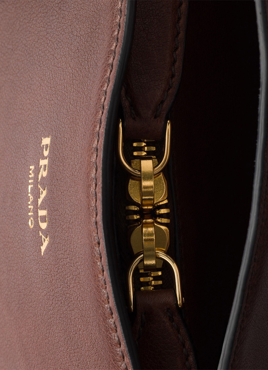 Prada Large schoudertas van leer - detail 2 donkerbruin