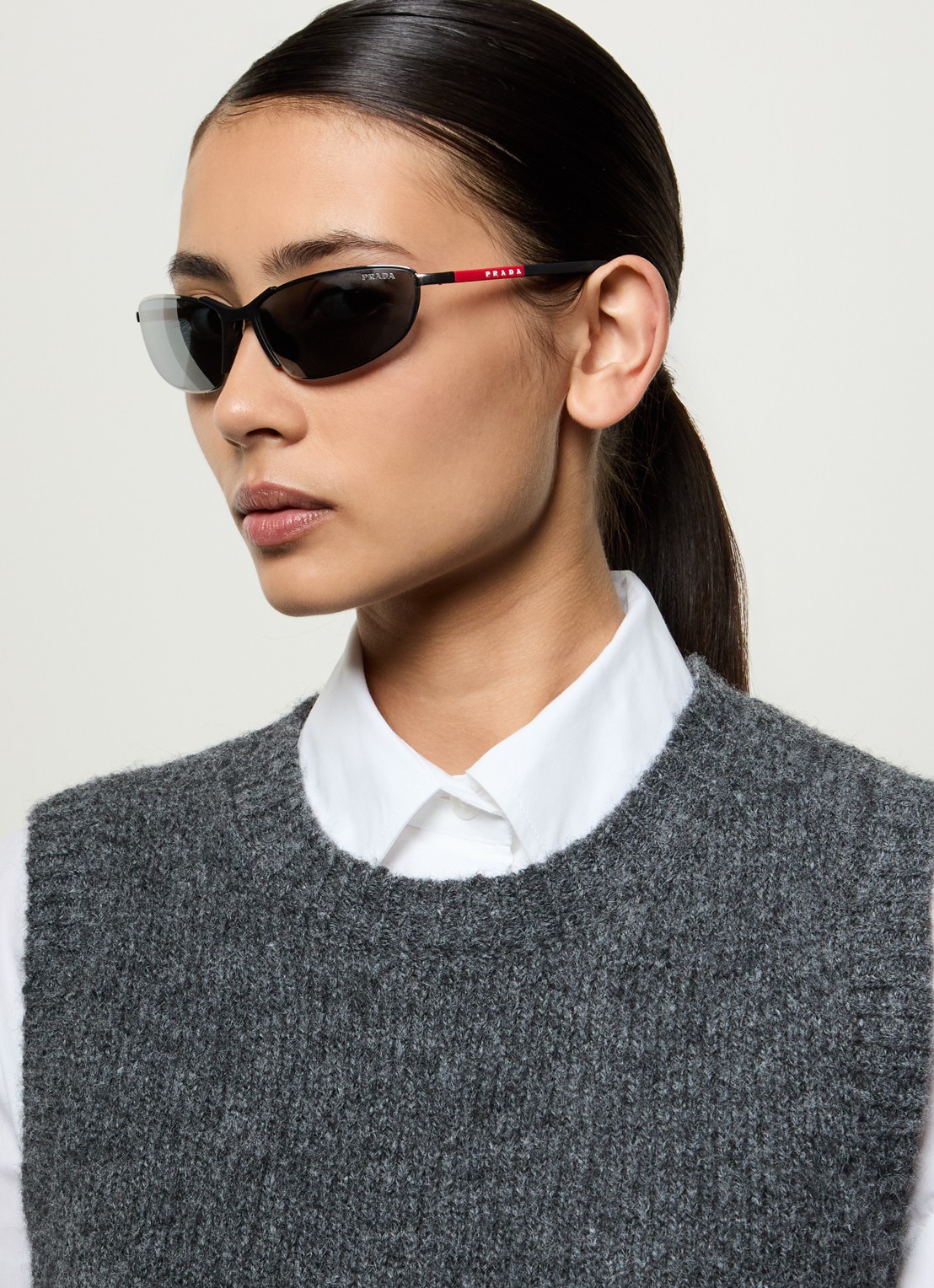 Prada Linea Rossa Retro zonnebril PS55ZS - voorkant 2 antraciet