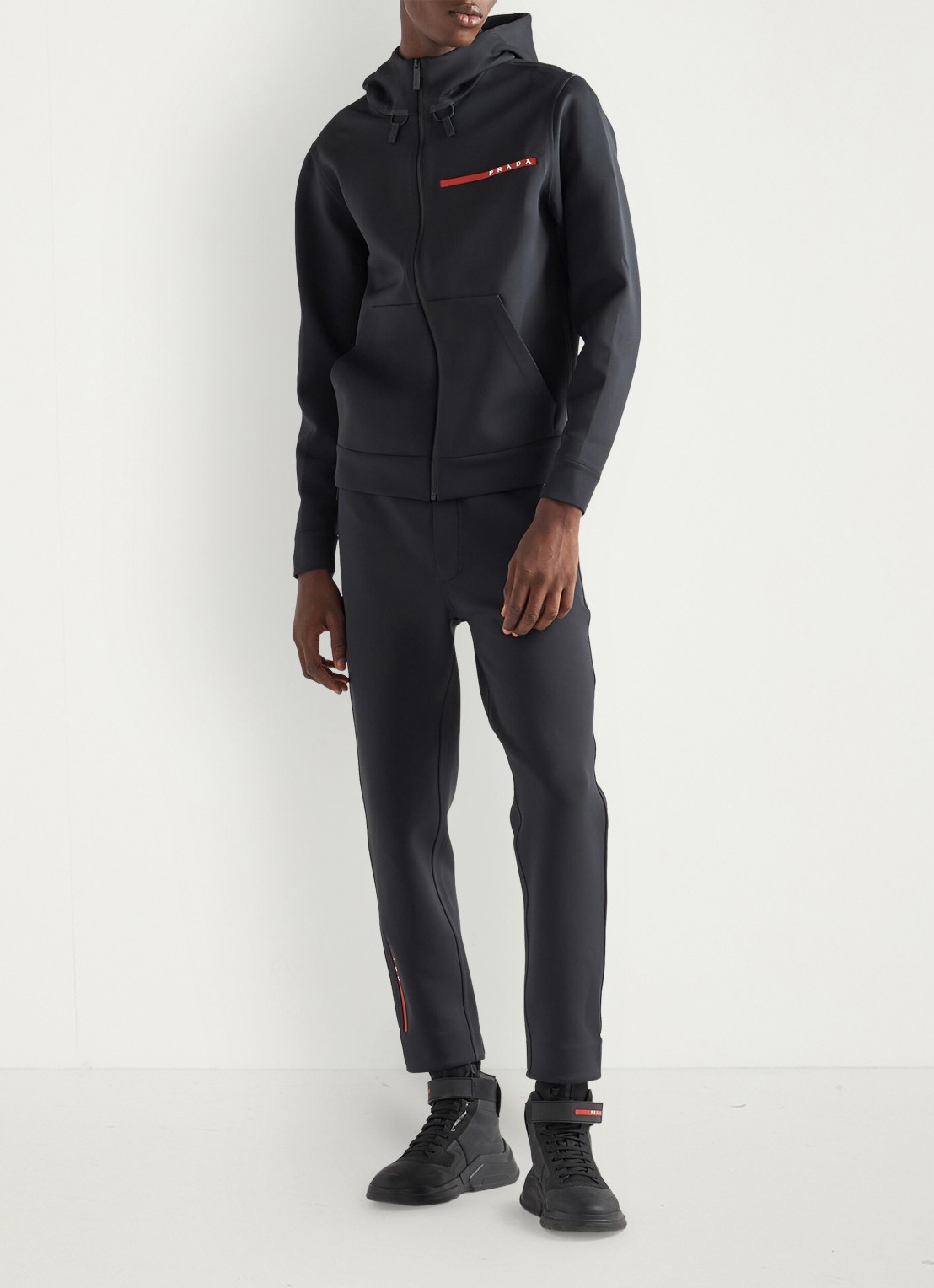 Prada Linea Rossa slim fit joggingbroek met ritszakken - voorkant 2 zwart