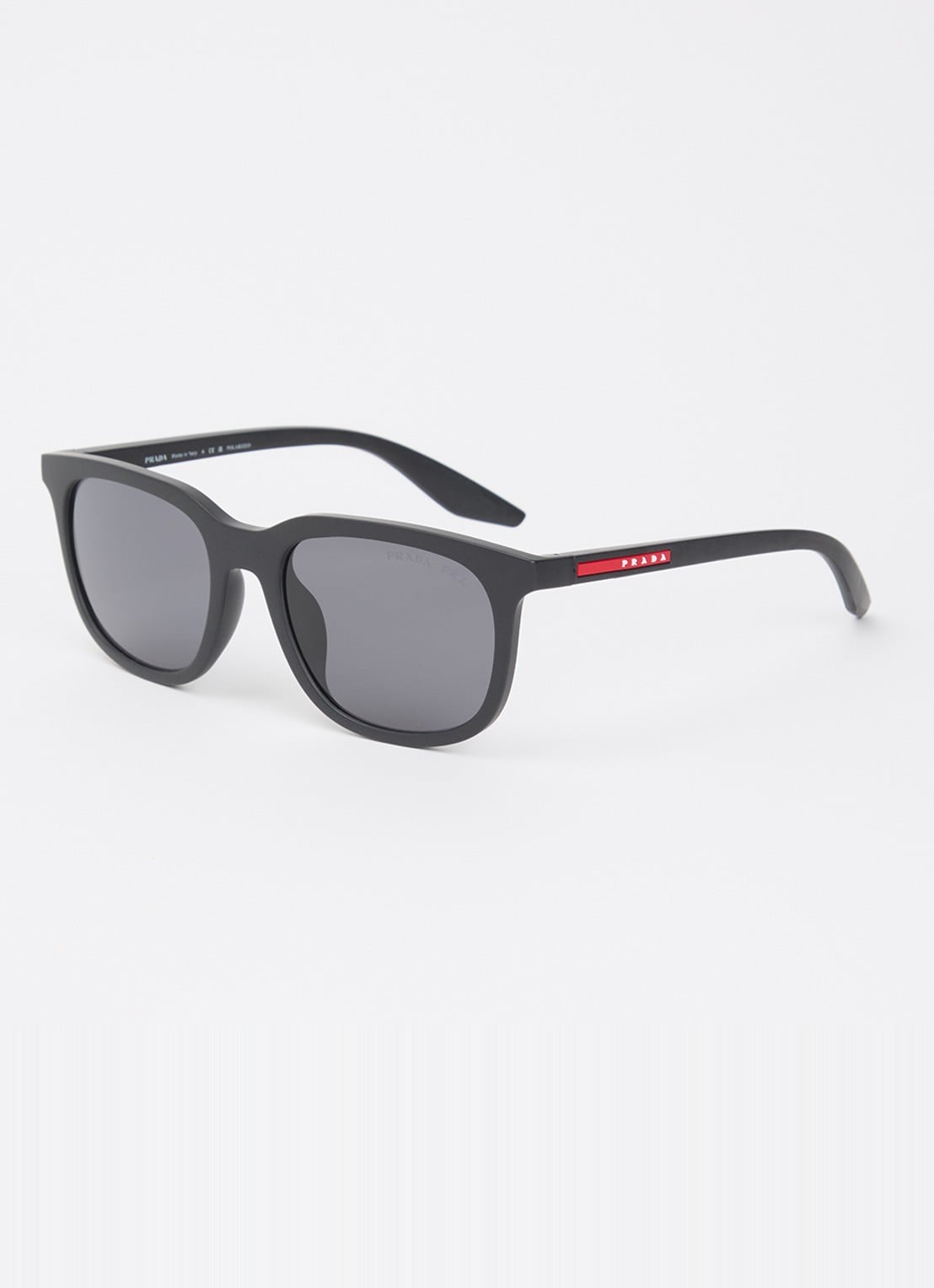 Prada Linea Rossa Wayfarer zonnebril PS B09SU - voorkant antraciet