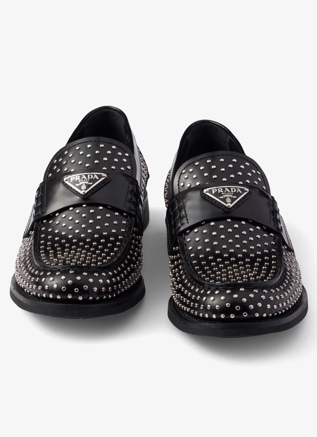 Prada Loafer van kalfsleer met studs - detail 2 zwart