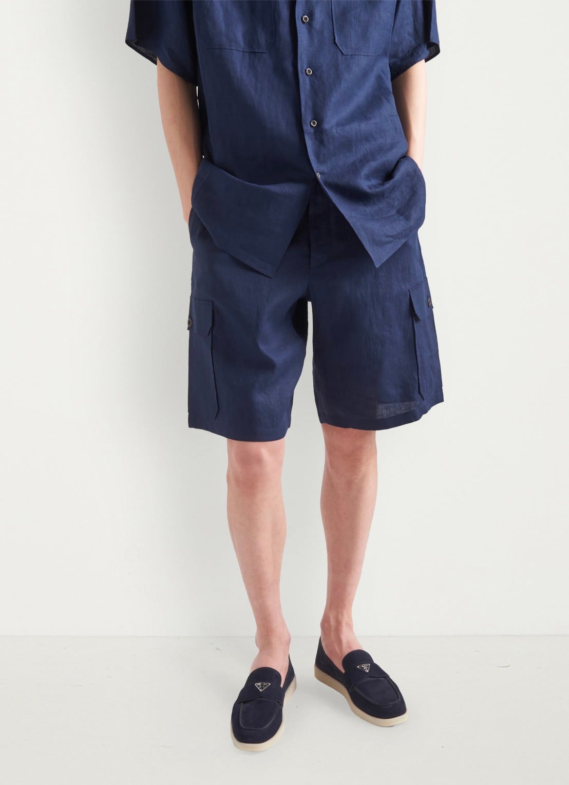Prada Loafer van kalfssuède - voorkant 2 donkerblauw