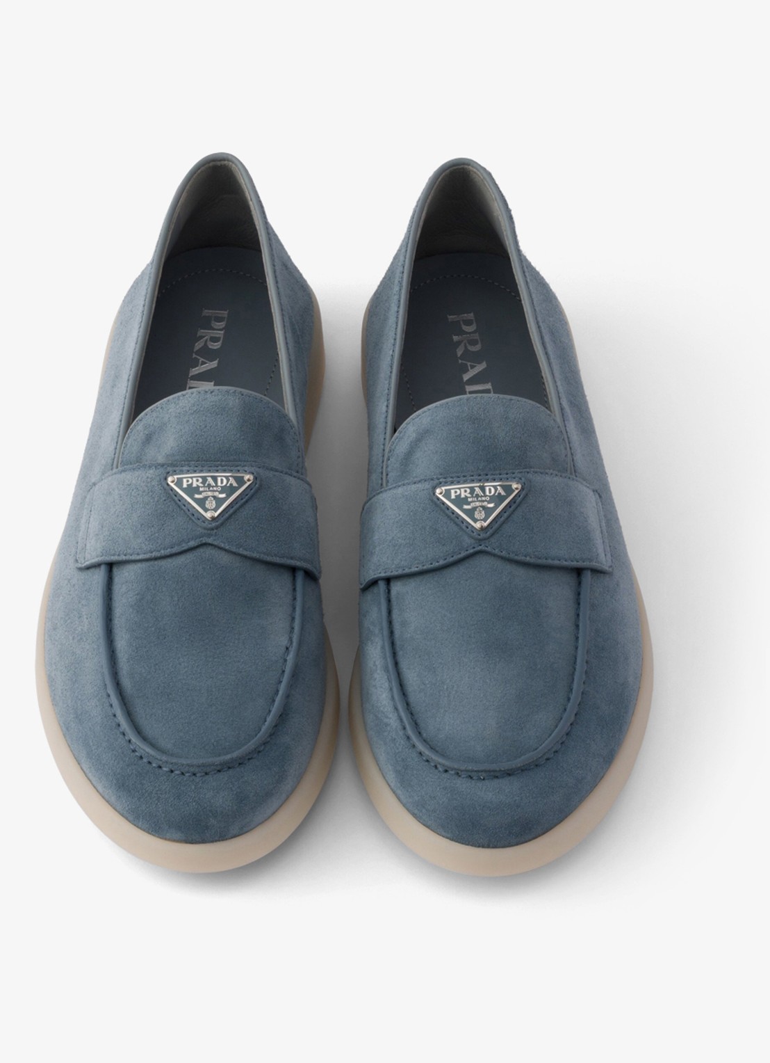 Prada Loafer van kalfssuède - detail 4 blauw