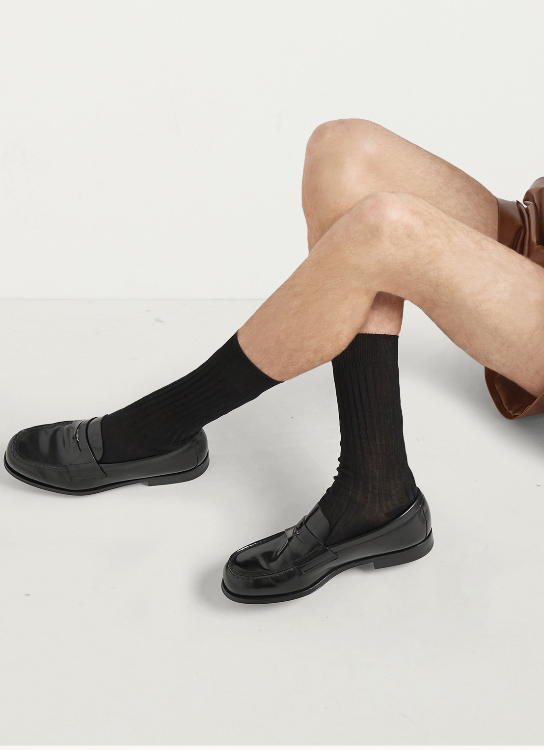 Prada Loafer van leer met logo  - achterkant 6 zwart