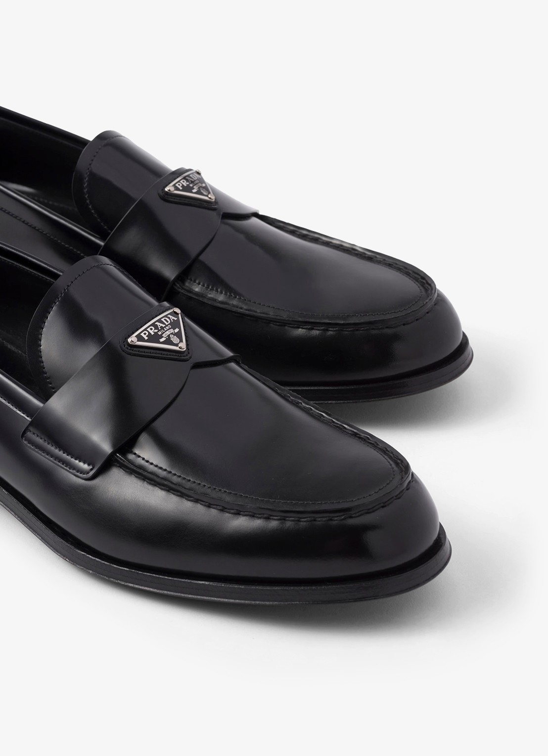 Prada Loafer van leer met logo  - detail 2 zwart