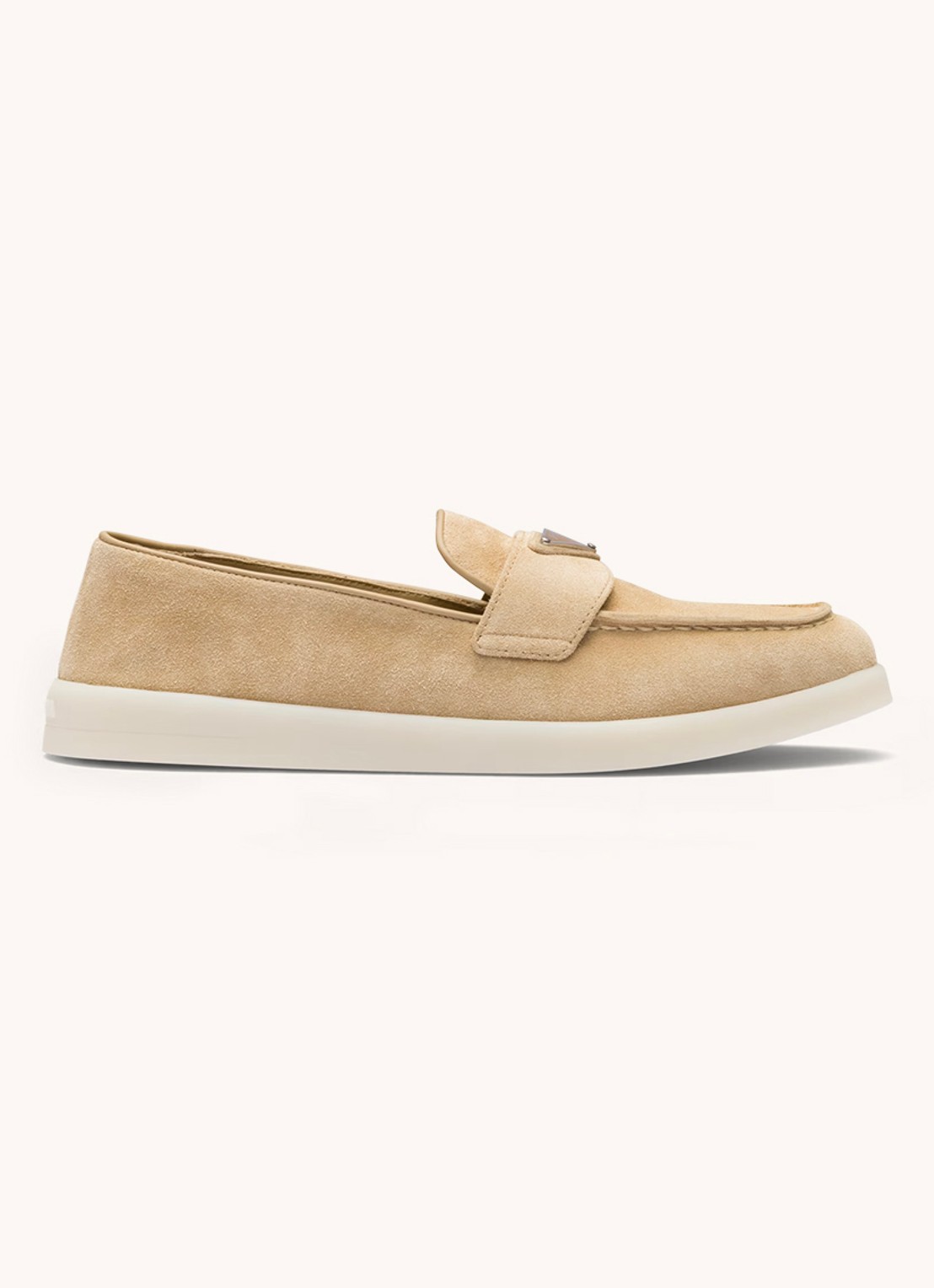 Prada Loafer van suède met logo - voorkant 2 beige