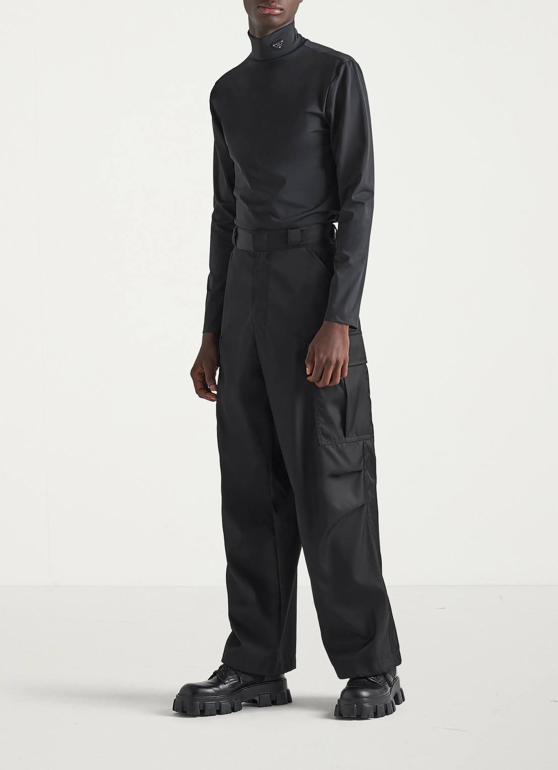 Prada Longsleeve met col en logo - detail zwart