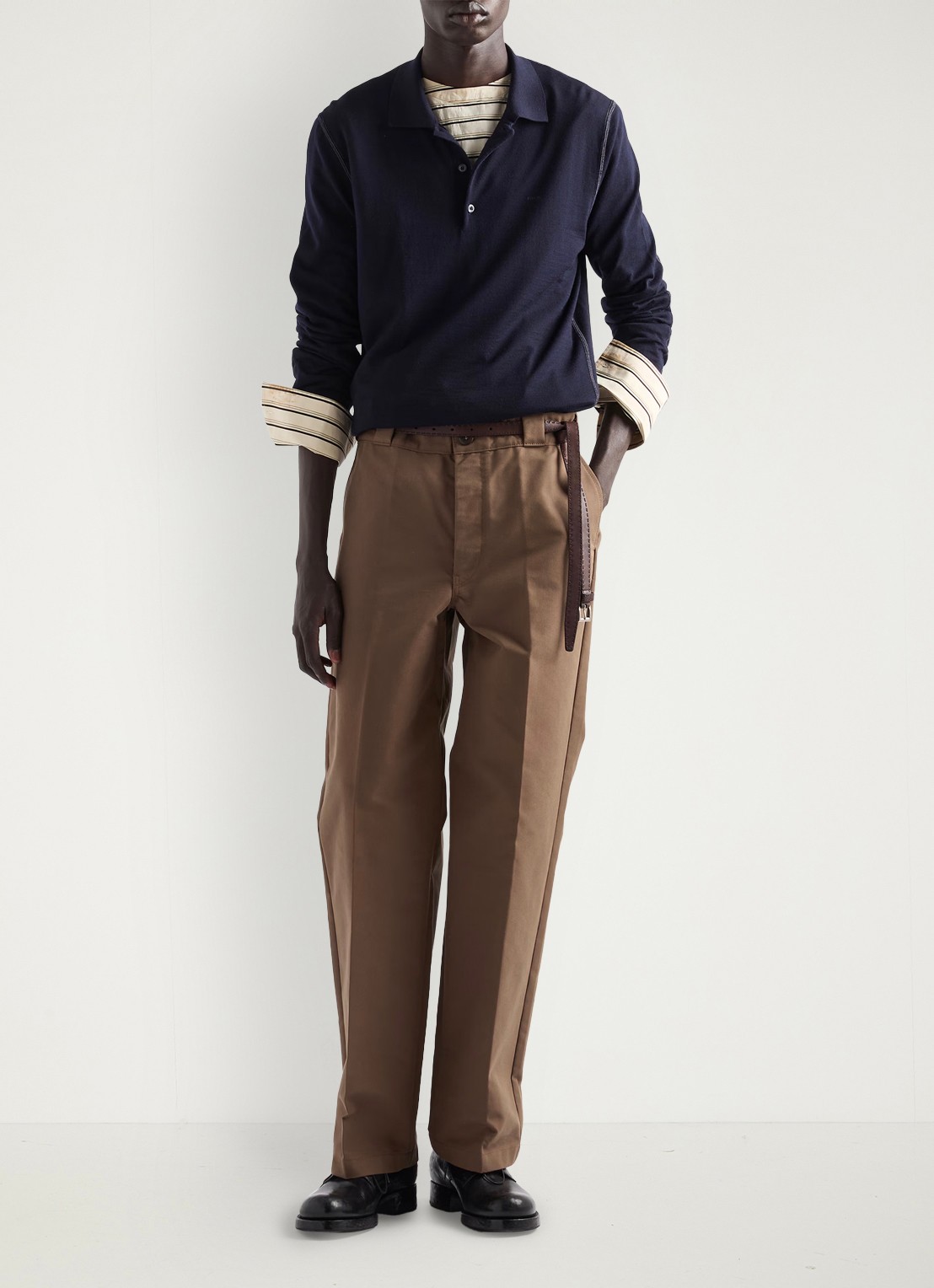 Prada Loose fit chino met steekzakken - voorkant 2 bruin
