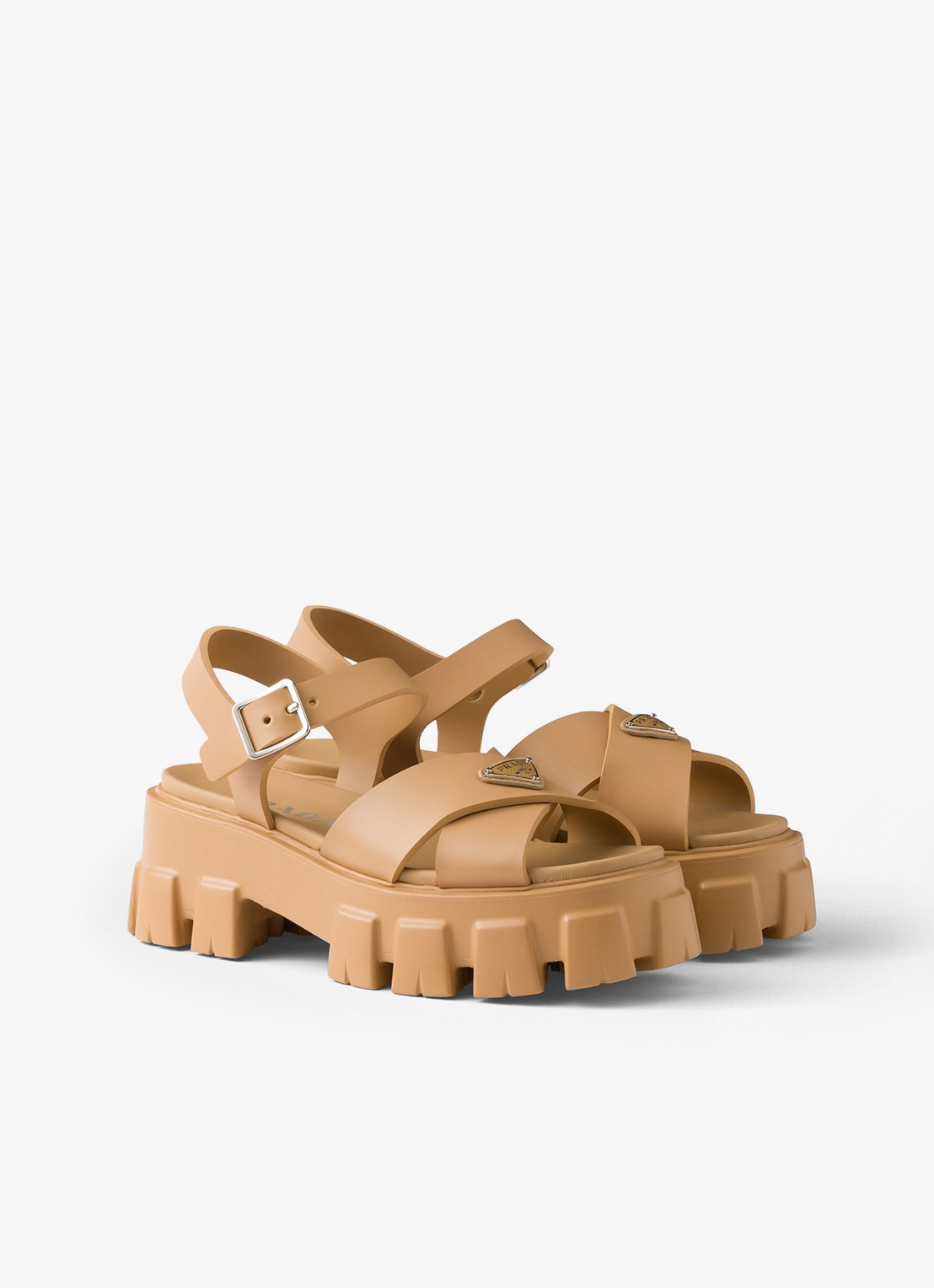 Prada Monolith sandaal van rubber met logo - voorkant 2 camel