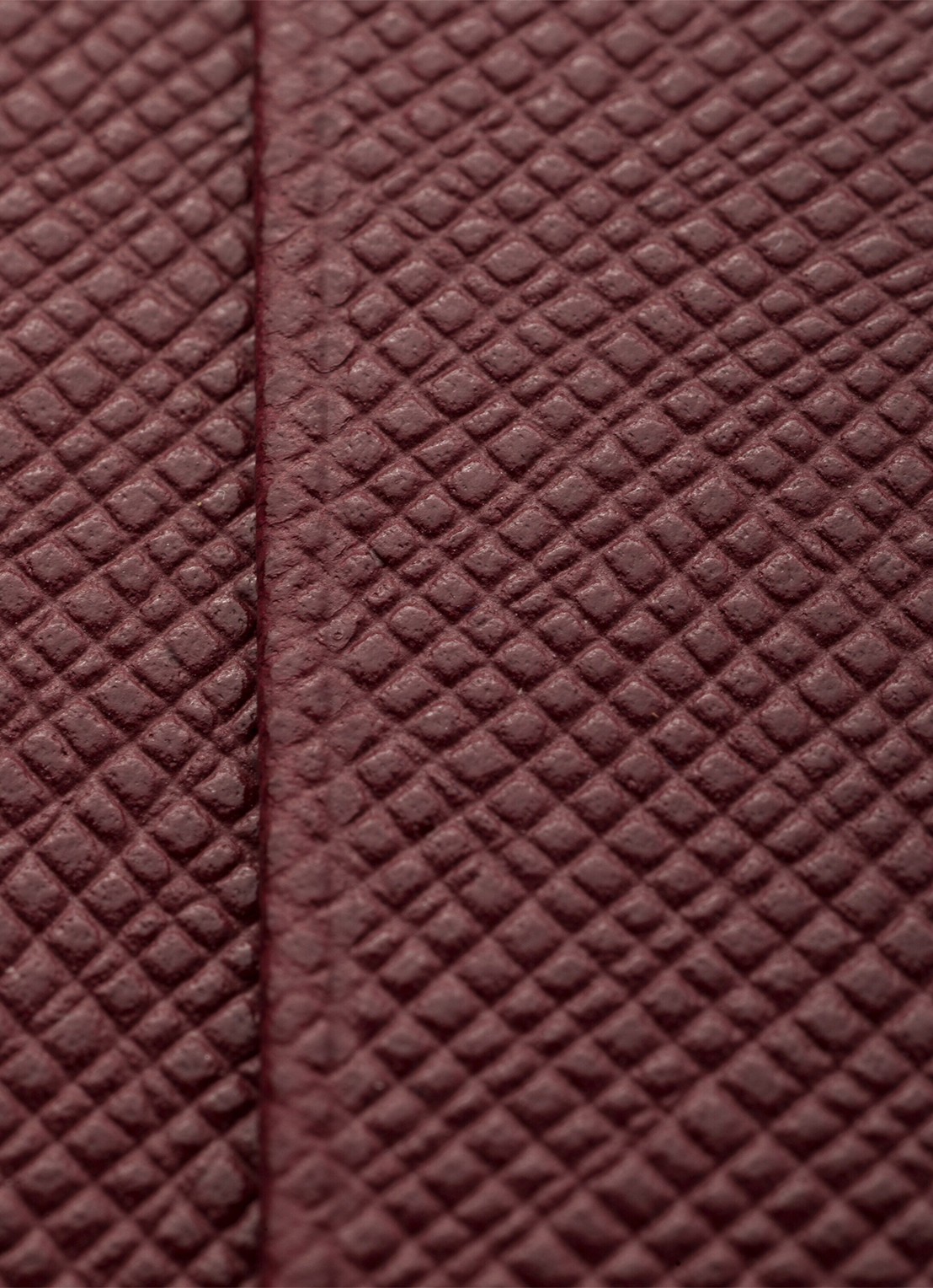 Prada Pasjeshouder van leer - detail 4 bordeauxrood