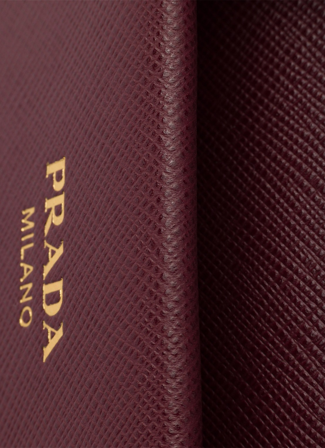 Prada Passage Saffiano Mini handtas van leer - detail 3 bordeauxrood