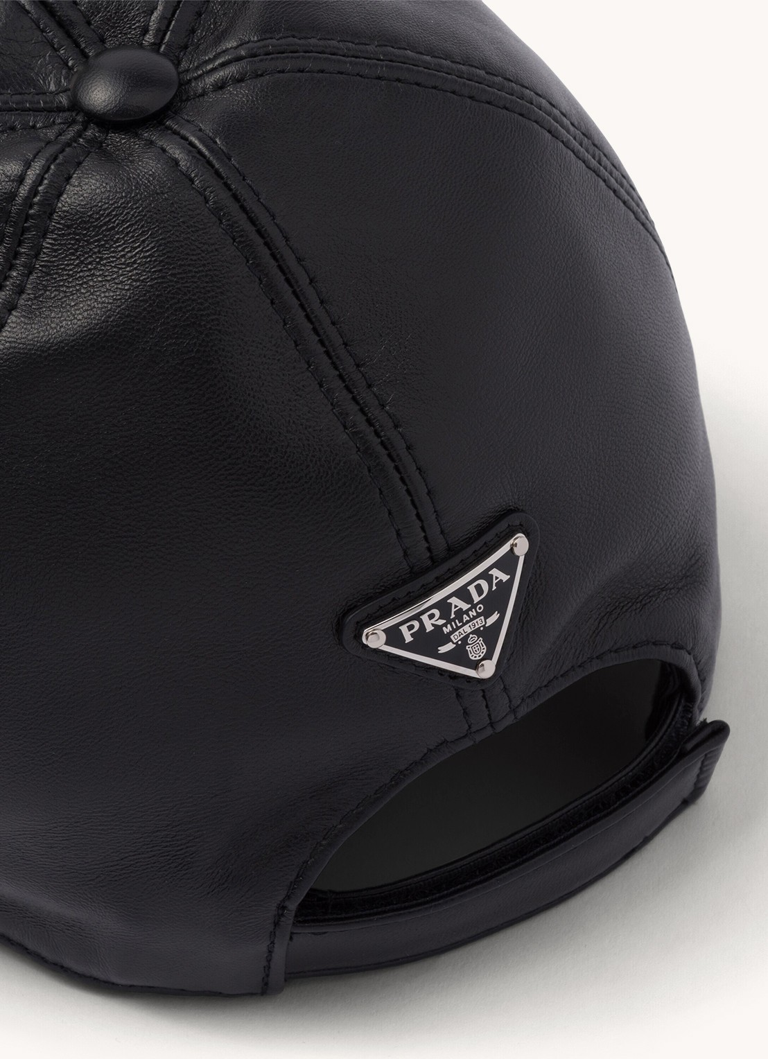Prada Pet van leer  - detail 3 zwart